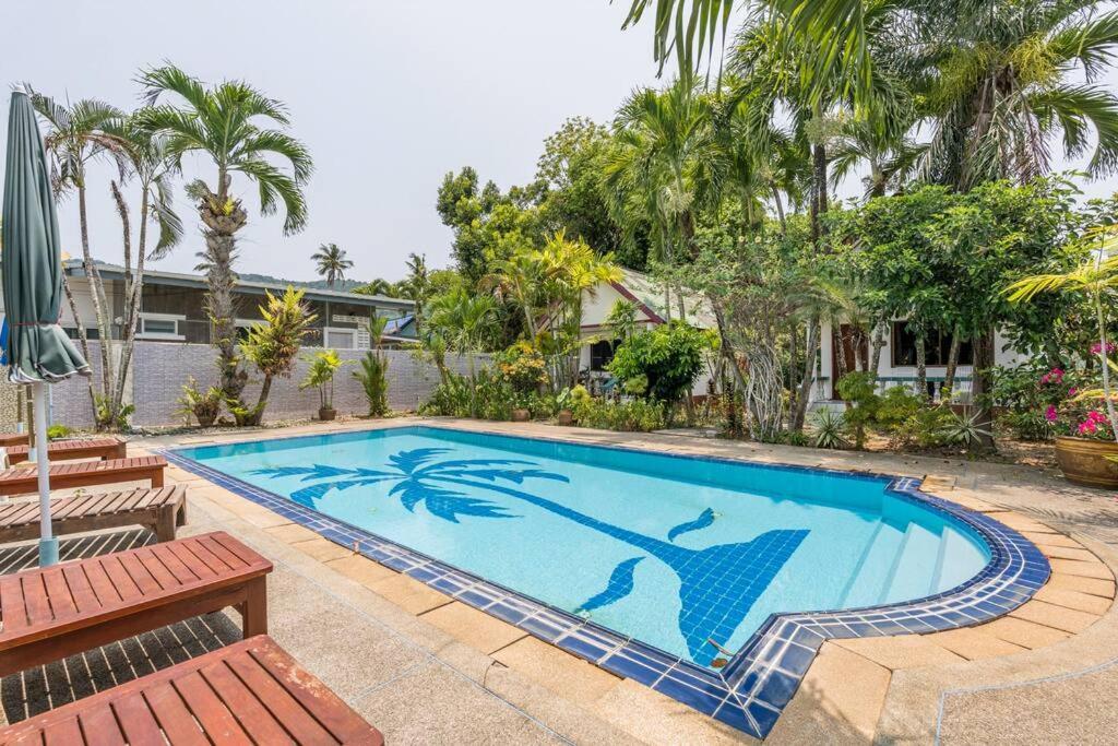 Baan Coconut Villa Bang Tao Beach  Exterior photo